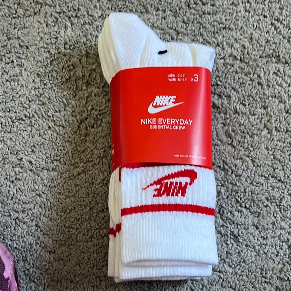 Nike White Athletic Crew Socks